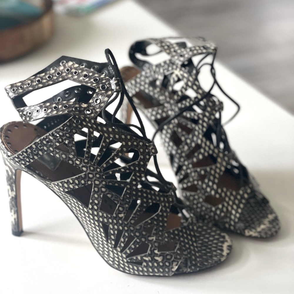 Dolce Vita lace up pumps Helena